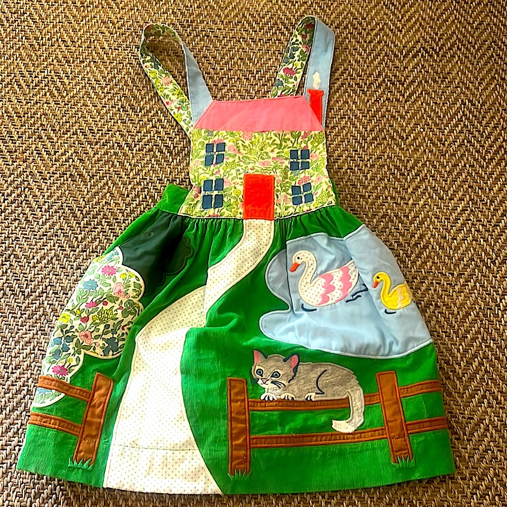 Mini Boden girls house dress - corduroy- adorable! Size 5/6